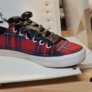 Avon Red Plaid Sneakers with Black Laces